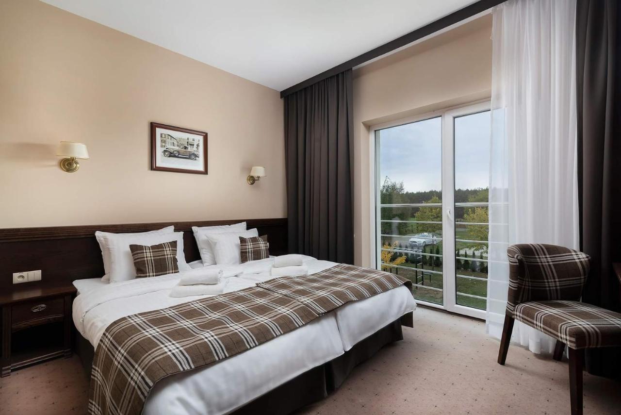 The Amber Business & Spa Hotel Oleśnica 外观 照片