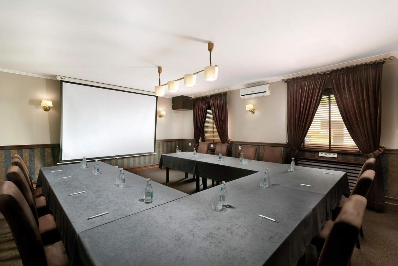 The Amber Business & Spa Hotel Oleśnica 外观 照片