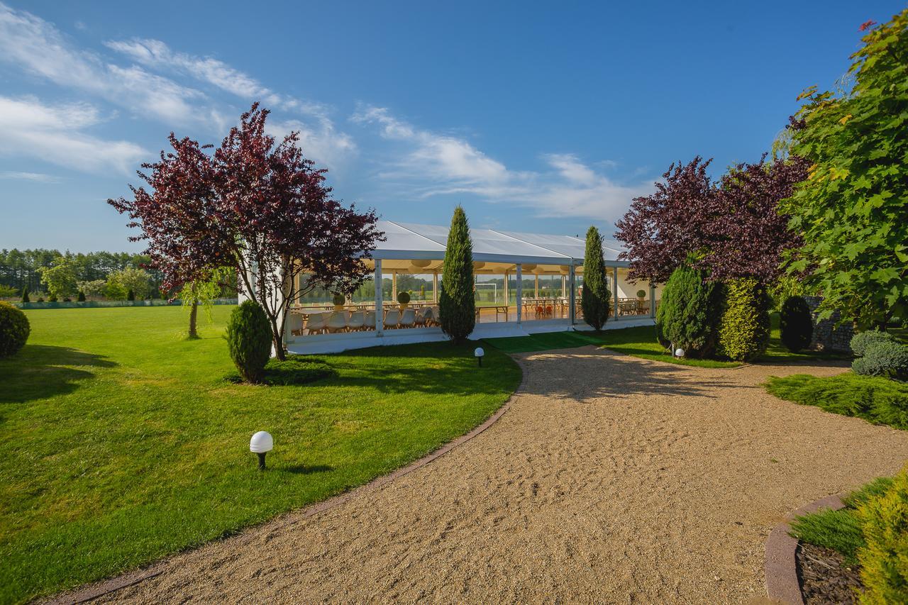 The Amber Business & Spa Hotel Oleśnica 外观 照片